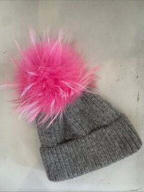 Linda Richards Grey Angora Wool Hat with Hot Pink Fur Pom